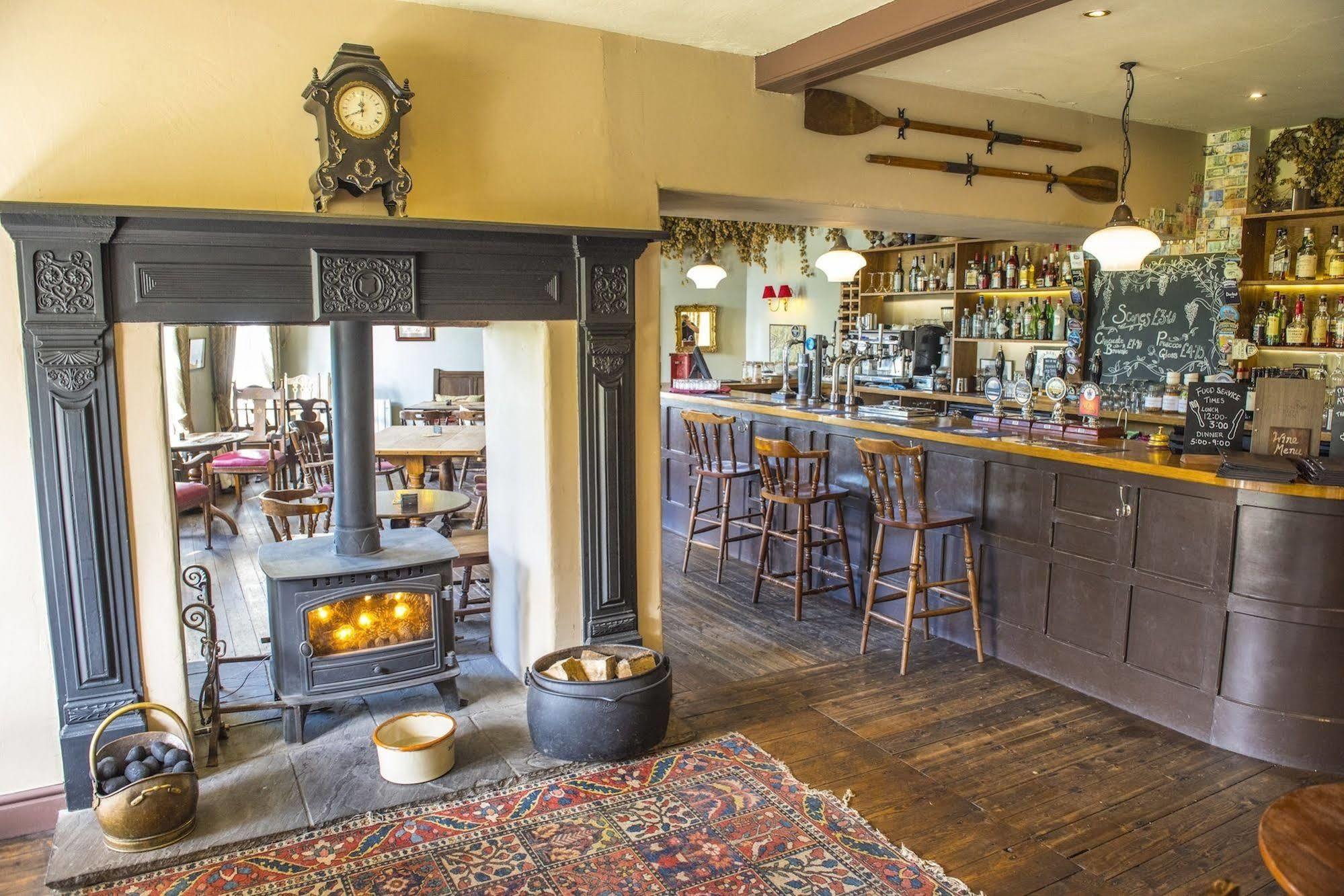 The Cuckoo Brow Inn Near Sawrey Екстериор снимка